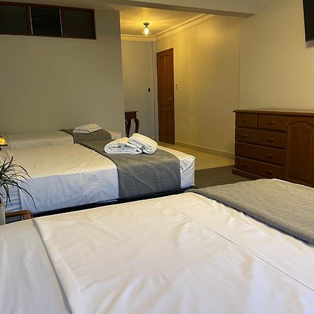 Izza Hotel Cochabamba Buitenkant foto